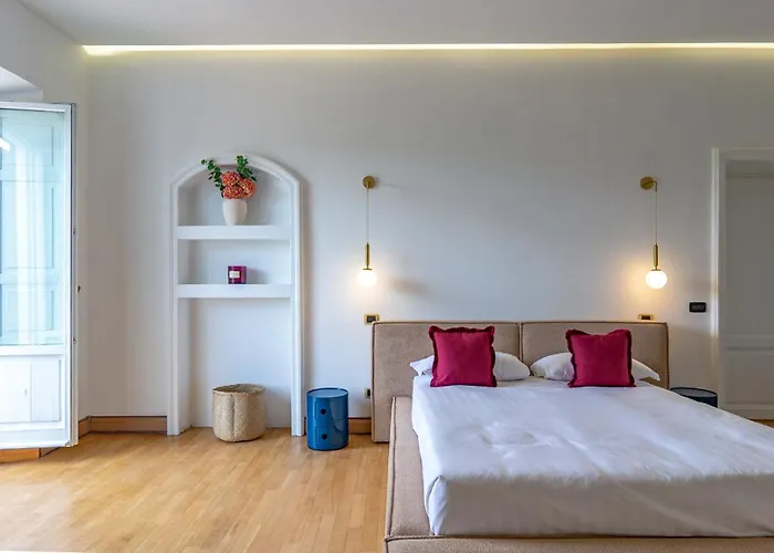 Easytopstay - La Dolce Escape Апартаменты