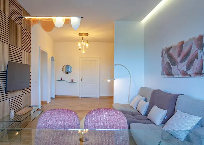 Апартаменты Easytopstay - La Dolce Escape Рим